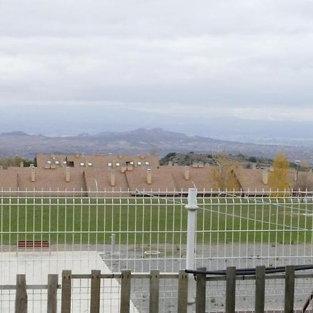 Vino Montaña&jardín Garaje NETFLIX WIFI INCLUIDO, Apartamento Sojuela Exterior foto